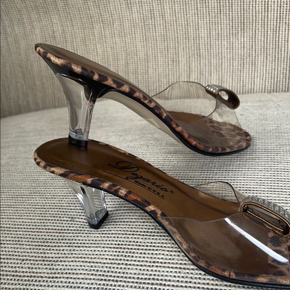 Brown and Black Heels with leopard print Design on inner shoe bed - Picture 6 of 9